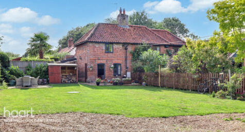 2 bedroom cottage for sale
