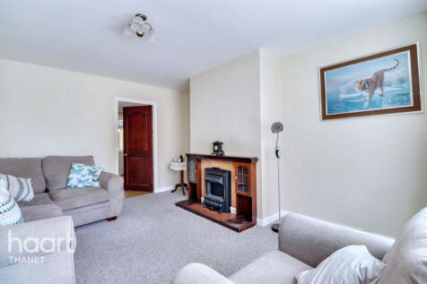 Epple Bay Road, Birchington 3 bed semi