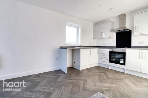 Granville Place, Sheerness 2 bed townhouse for sale
