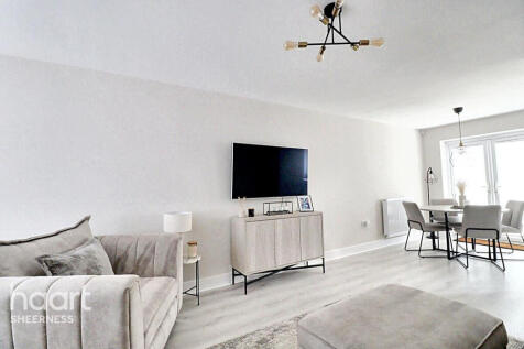 Sunflower Meadow, Minster 2 bed terraced house for sale