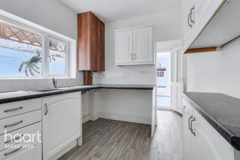 Granville Road, Sheerness 2 bed terraced house for sale