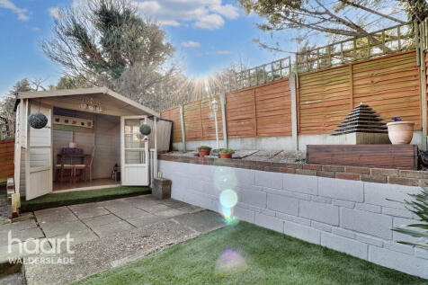 Watson Avenue, Chatham 2 bed detached bungalow for sale
