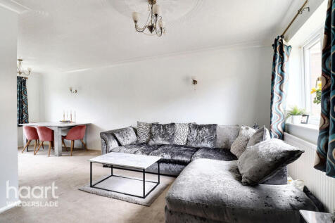 Stag Road, Chatham 3 bed terraced house for sale
