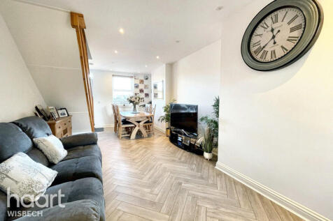 Waterlees Road, Wisbech 2 bed terraced house for sale