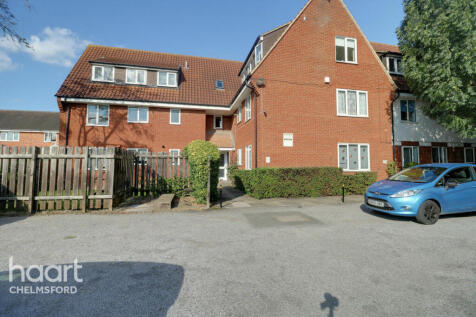 Littlecroft, Chelmsford 2 bed apartment for sale