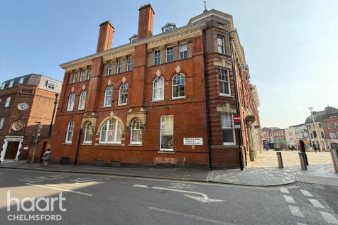 High Street, Chelmsford 2 bed apartment for sale