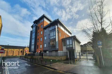 Lynmouth Avenue, Chelmsford 2 bed apartment for sale