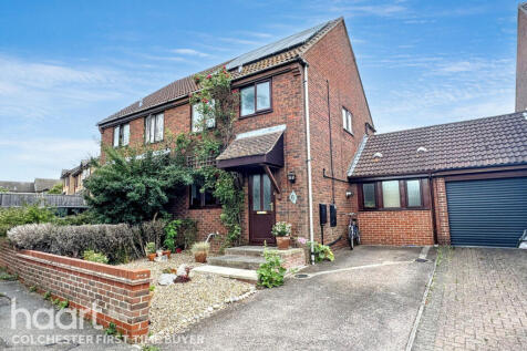 Albrighton Croft, Colchester 4 bed semi