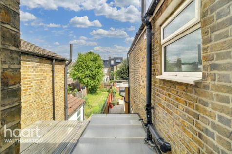 Chingford Road, Walthamstow 3 bed terraced house for sale