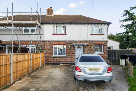 Thornton Close, West Drayton, Middlesex 5 bed semi