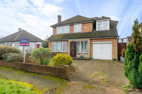 West Common Road, North Uxbridge 4 bed detached house for sale