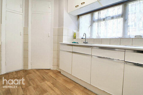 Wembley Park 2 bed flat for sale