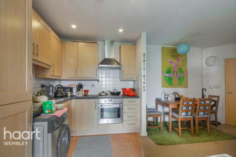 Kensal Green 2 bed apartment for sale