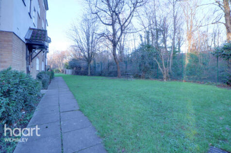 Alperton 1 bed apartment for sale