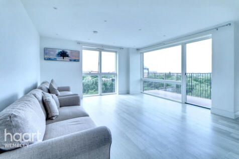 NW10 3 bed apartment for sale