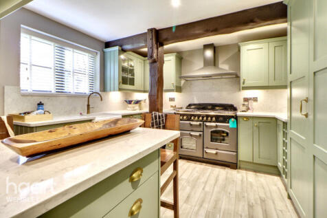 Wembley Park 5 bed detached house for sale