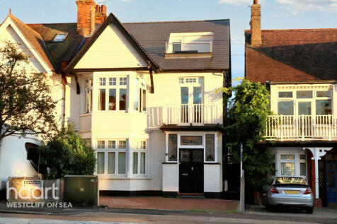 4 bedroom maisonette for sale