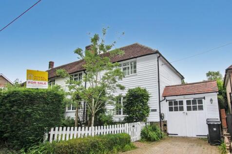 New Pond Hill, Cross In Hand, Heathfield 3 bed semi