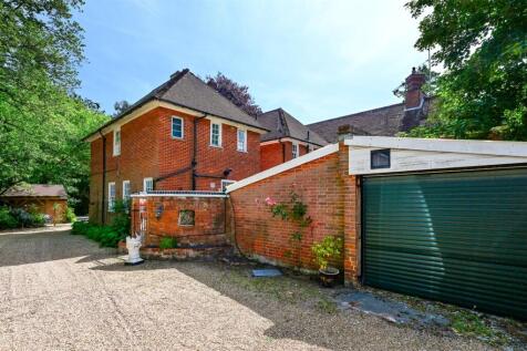 Stockton Avenue, Hampshire GU51 2 bed apartment for sale