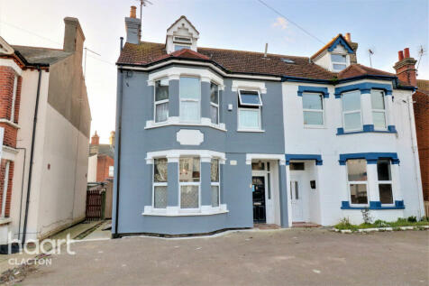 6 bedroom semi-detached house for sale