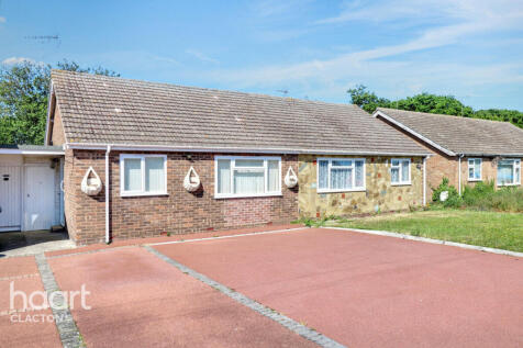 2 bedroom semi-detached bungalow for sale