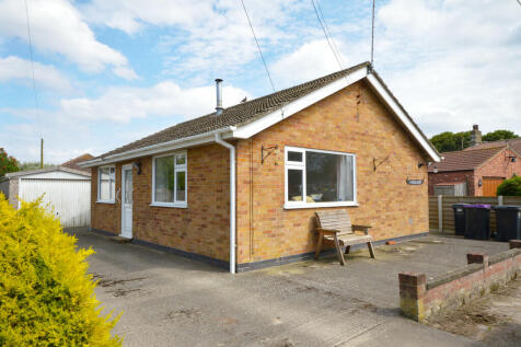 Anderby Creek, Skegness 2 bed detached bungalow for sale