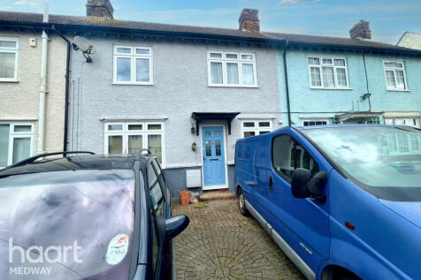 Wainscott Walk, Rochester 3 bed terraced house for sale
