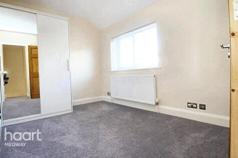 Carton Close, Rochester 3 bed terraced house for sale