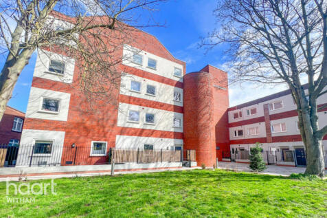 Lime Tree Place, Collingwood Road... 1 bed apartment for sale