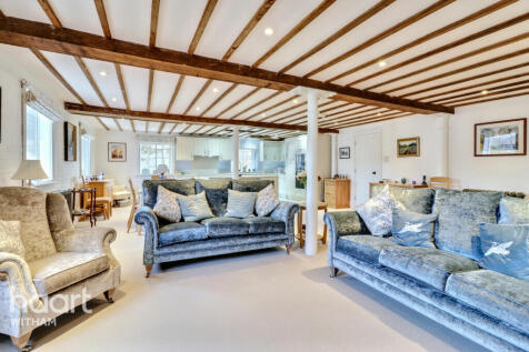 Greys Mill, Maldon Road, Kelvedon 3 bed apartment for sale