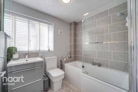Constance Close, Witham 1 bed apartment for sale