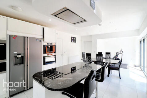 Owers Road, Witham 5 bed detached house for sale
