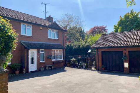 Shrublands, Cheltenham GL53 4 bed detached house for sale