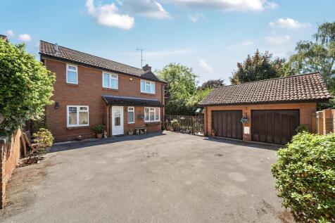 Shrublands, Cheltenham GL53 4 bed detached house for sale