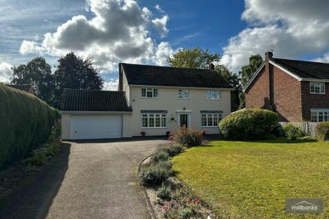 Hargham Road, Old Buckenham... 5 bed detached house for sale