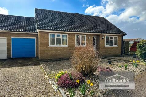 Plasset Drive, Attleborough, Norfolk... 3 bed detached bungalow for sale