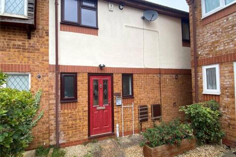 Grenadier Close, Abbeymead... 3 bed end of terrace house for sale