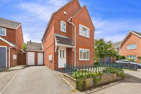 Prices Ground, Abbeymead, Gloucester... 3 bed detached house for sale