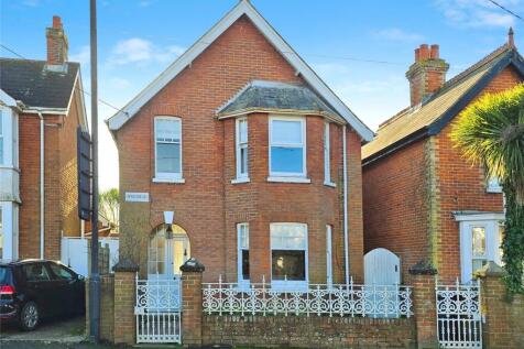 Tennyson Road, Yarmouth, Isle of Wight 3 bed detached house for sale