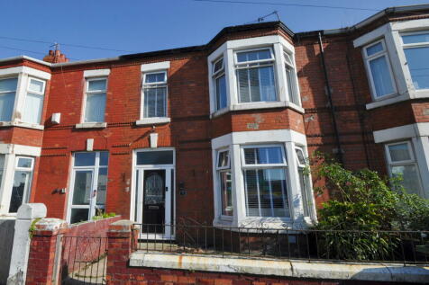 4 bedroom terraced house for sale