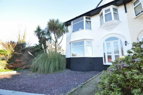 5 bedroom semi-detached house for sale