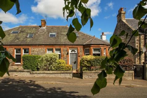 5 bedroom semi-detached bungalow for sale