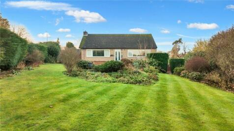 Glenview, Dunley Road... 4 bed bungalow for sale