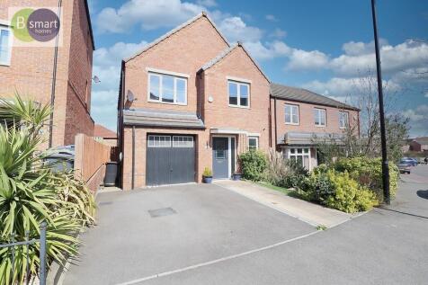 Dove Road, Mexborough S64 4 bed detached house for sale