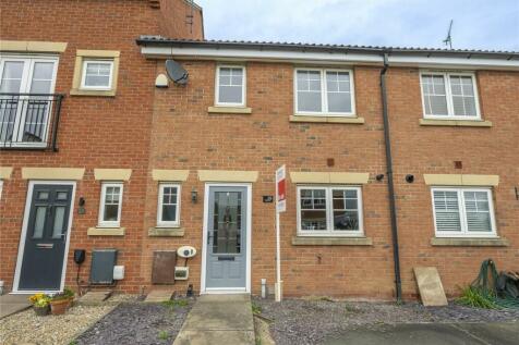 3 bedroom terraced house for sale