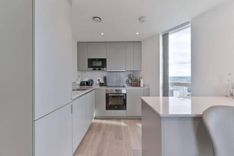 Saffron Central Square, Central... 2 bed flat for sale