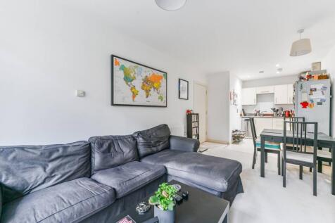 Whitestone Way, Croydon, CR0 2 bed flat for sale