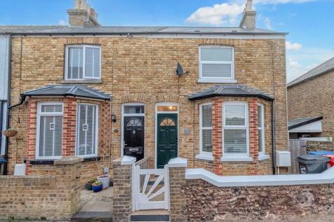 Victoria Road, Broadstairs, CT10 2 bed terraced house for sale