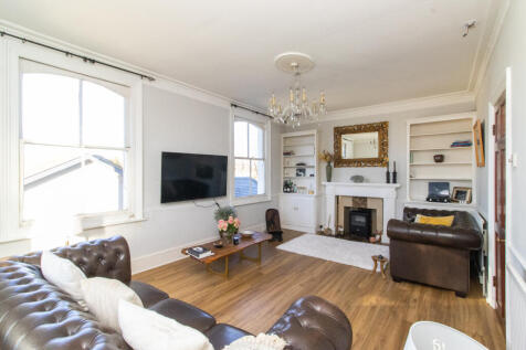 Albion Road, Albion House, CT10 2 bed apartment for sale