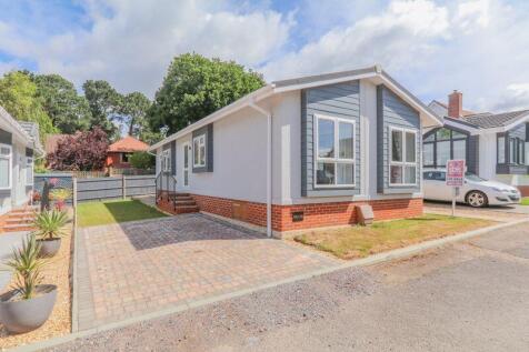 2 bedroom park home for sale
